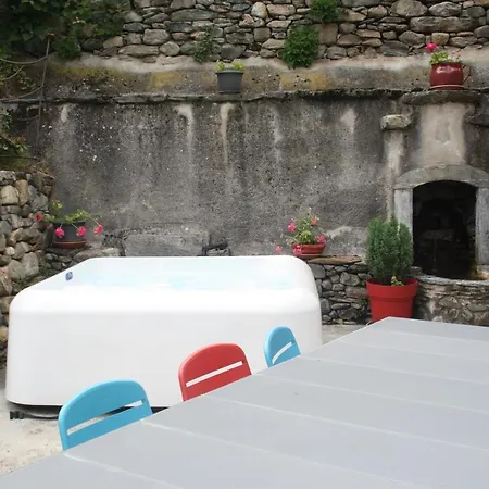 La Grange Avec *