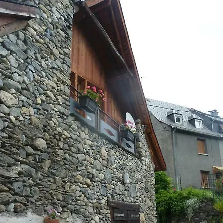 La Grange Avec *