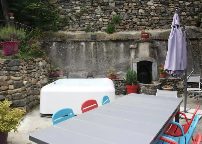 La Grange Avec 펜션 Saint-Aventin